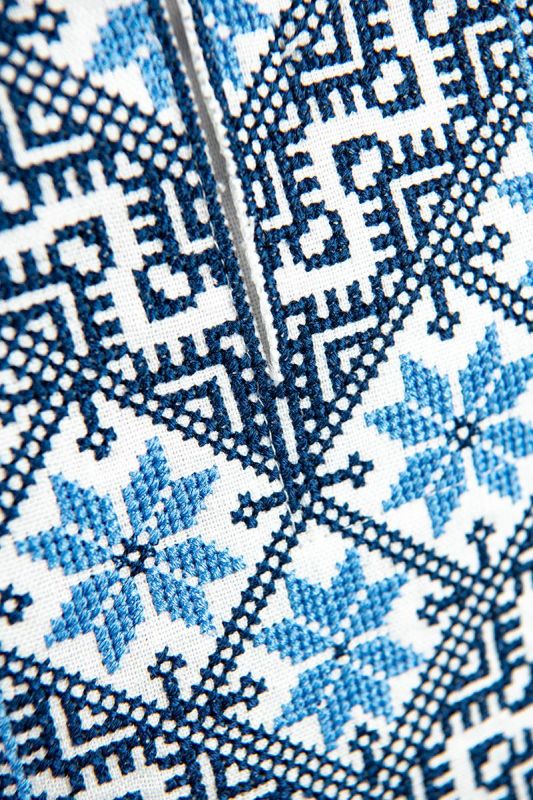 Вишиванка підліткова для хлопчика лляна сорочка з довгим рукавом 601234 льон 158см біла з блакитним  орнаментом