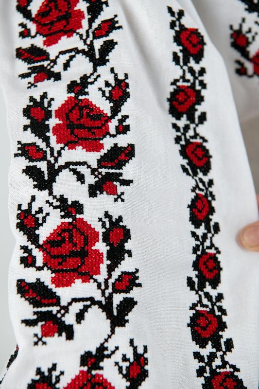 Вишиванка блузка лляна для дівчинки орнамент з трояндами 515050411 льон 140см біла