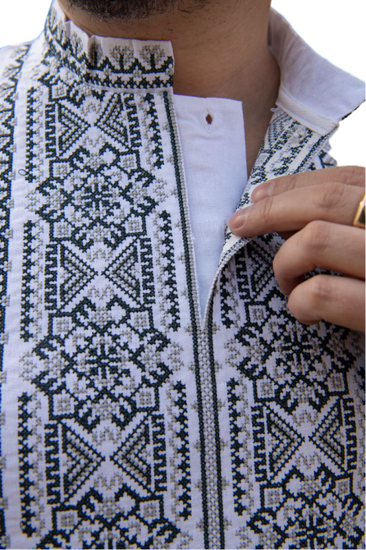 Чоловіча вишиванка лляна на свято  75201234 льон  (3XL)120 біла